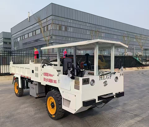 山東WCL-1.9TE防爆柴油機(jī)無軌膠輪運(yùn)料車